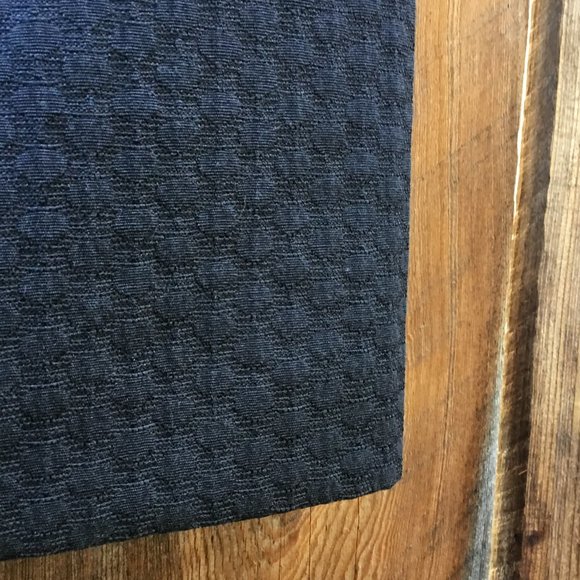 Ann Taylor Black Textured Button Detail Mini Skirt 8P - Picture 7 of 10